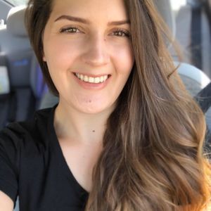 Meet your Posher, Lenaya